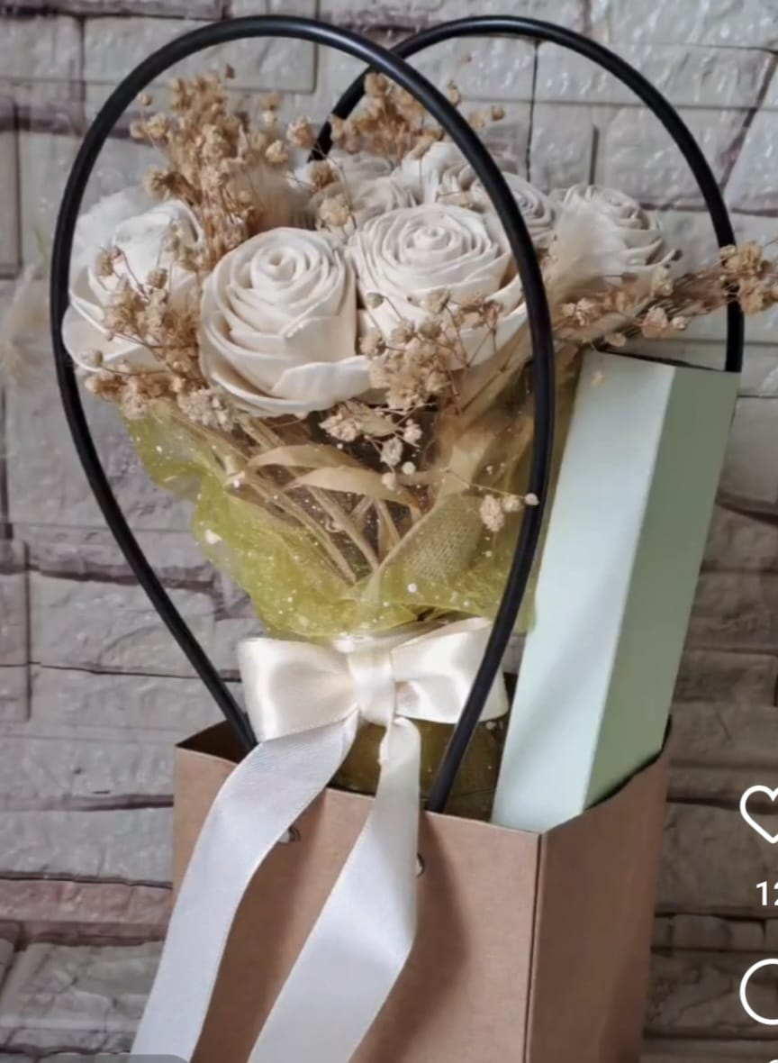 Customized floral gift